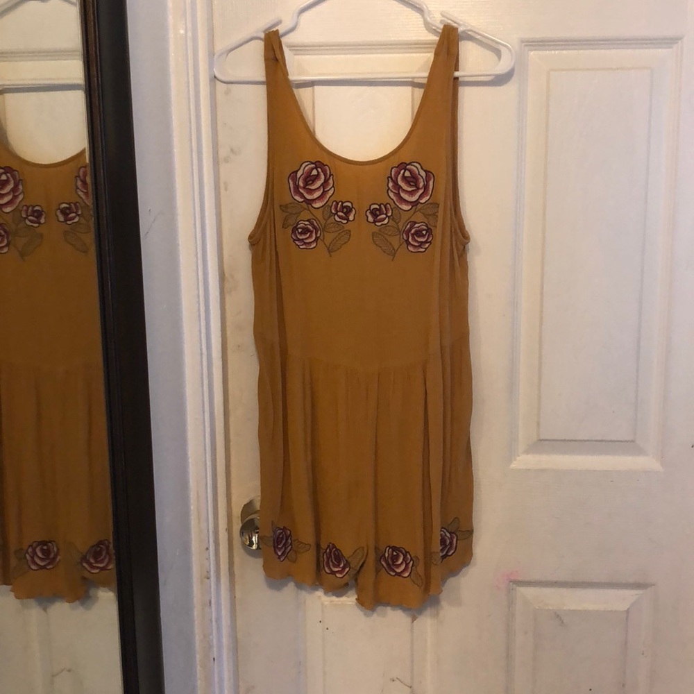 Forever 21 romper size medium